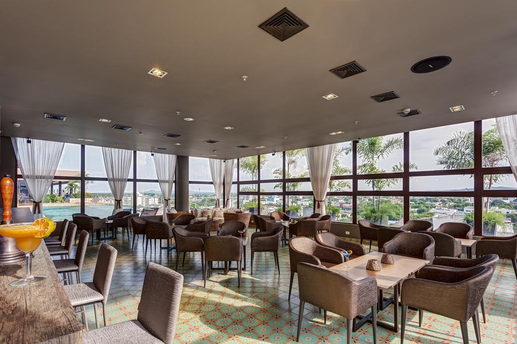 Ghl Hotel Montería Exteriér fotografie The restaurant